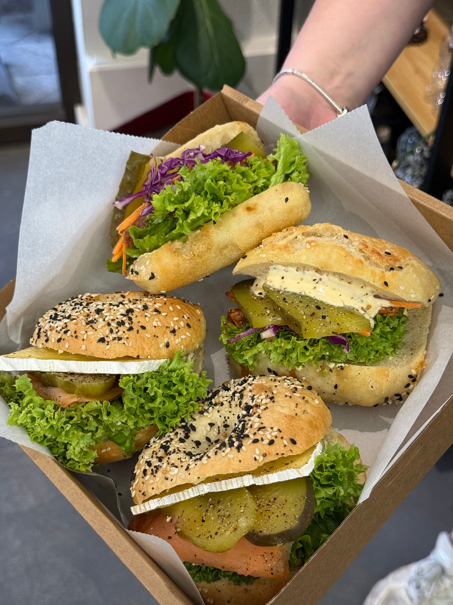 The Mixed Bagels Box